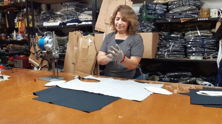 Victoria Policicchio, titular de la empresa y miembro de Industriales Pymes Argentinos (IPA), se vio en la necesidad de reconvertir su producción.