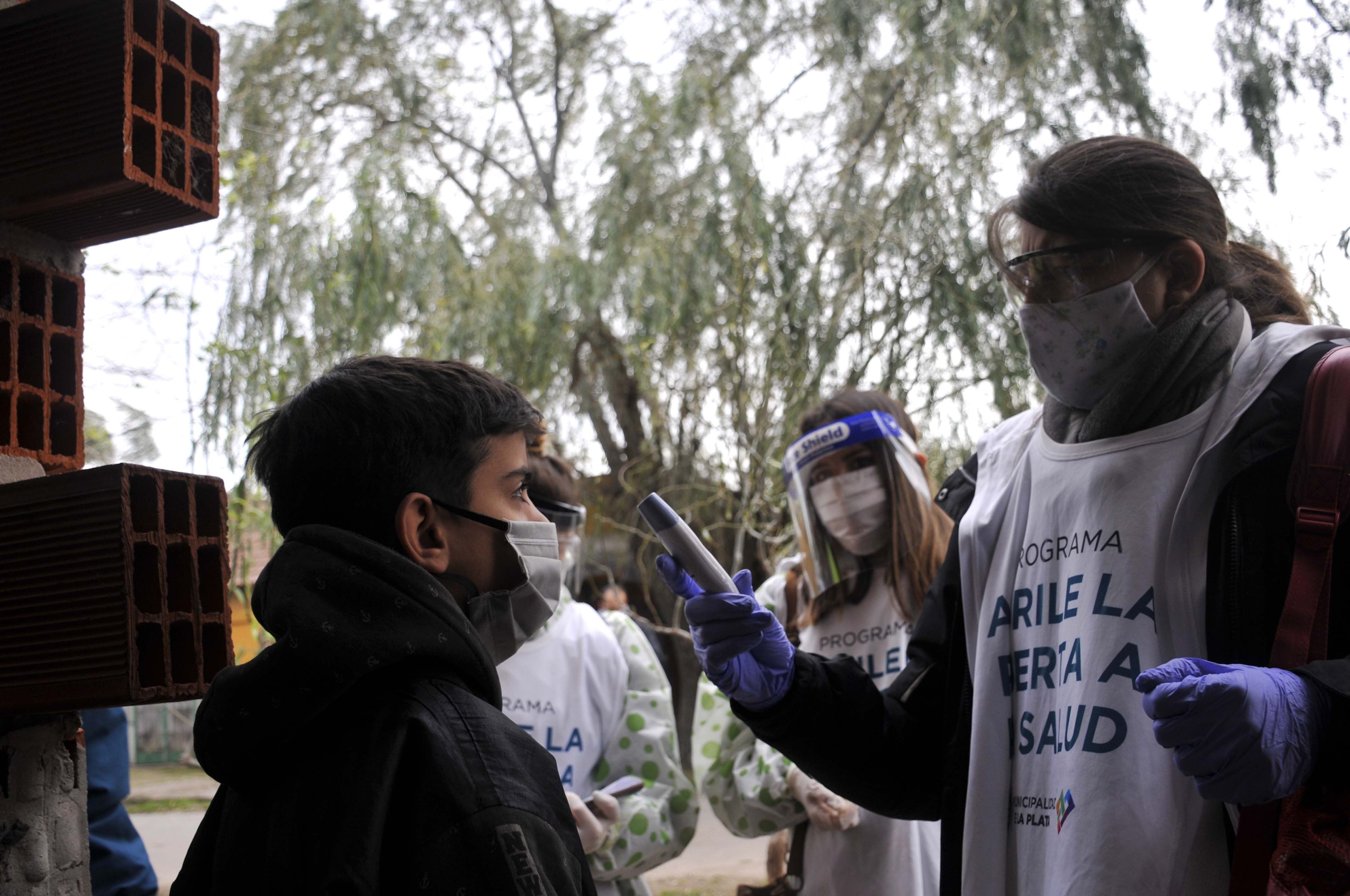 Coronavirus: se registró un nuevo récord diario de infectados con 795 casos