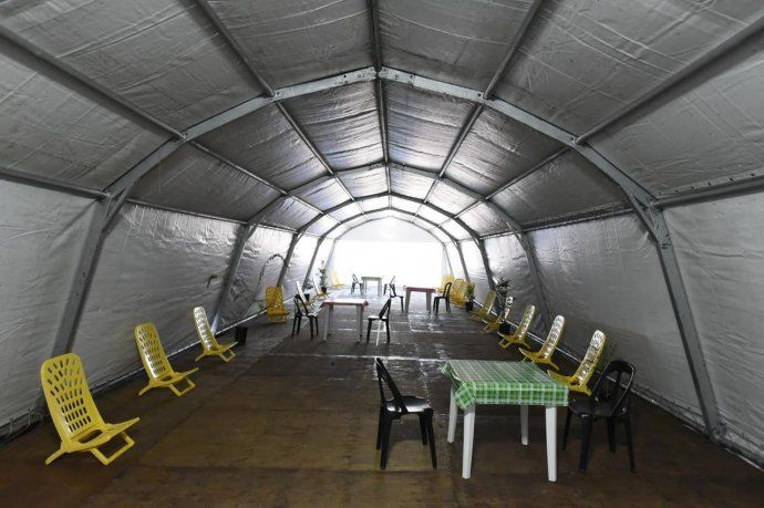 Centro de aislamiento COVID-19 Costa Salguero.