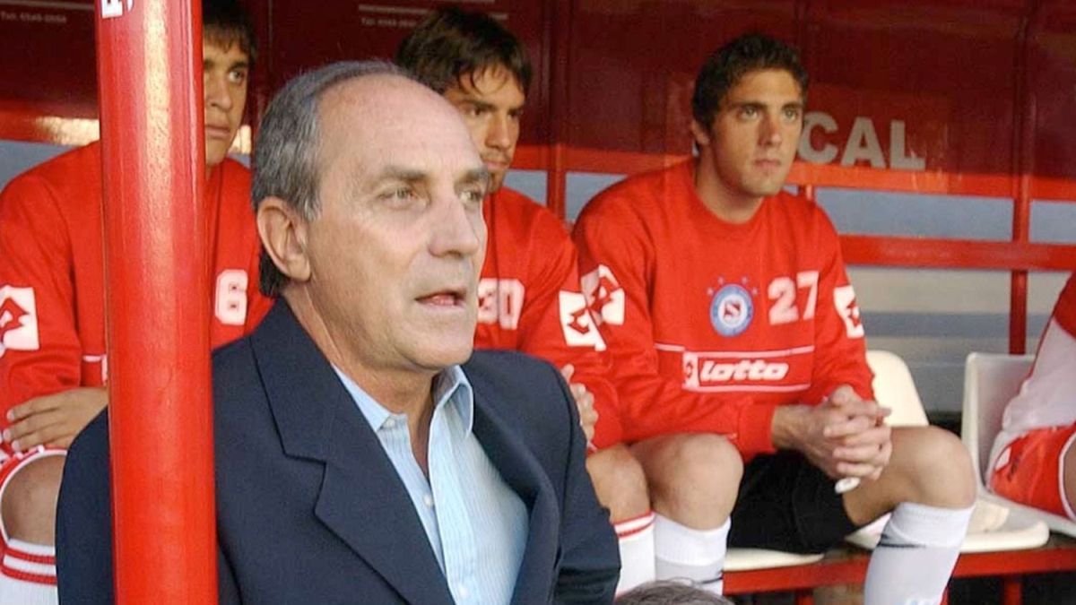 Murió Osvaldo Chiche Sosa, histórico entrenador del fútbol ...