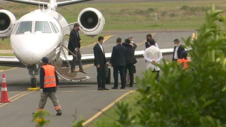 Macri viajó a Paraguay y sembró de interrogantes los motivos de la visita.
