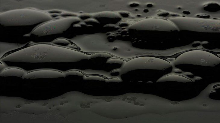 Durante julio pasado el barril de petróleo crudo osciló entre u$s38 y u$s43. Pero la tensión comercial entre EEUU y China y los rebrotes de coronavirus generan una falsa ilusión de estabilidad.