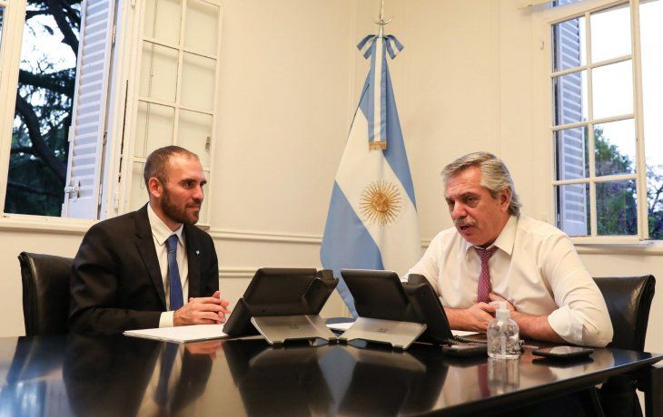 Gobierno ya elaboró el decreto para la reestructuración de la deuda externa Gobierno ya elaboró el decreto para la reestructuración de la deuda externa