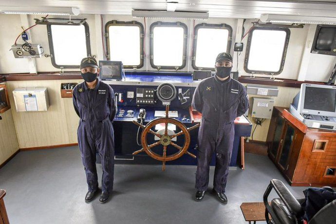 Personal de la Armada Argentina en el patrullero ARA