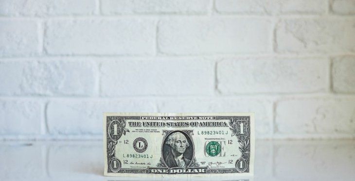 El dólar impacta de lleno en los costos de la construcción, que prepandemia rondaba los u$s850 y hoy está en menos de u$s400.