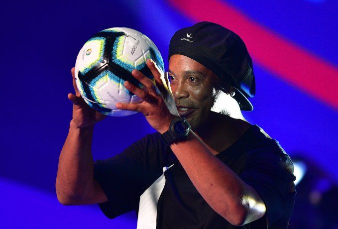 Ronaldinho fue liberado en Paraguay y recuperó su libertad.