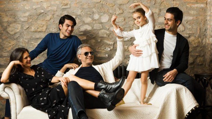Qué fue de la vida de Andrea Bocelli, el abogado que resignó su carrera  para perseguir sus sueños en la música?