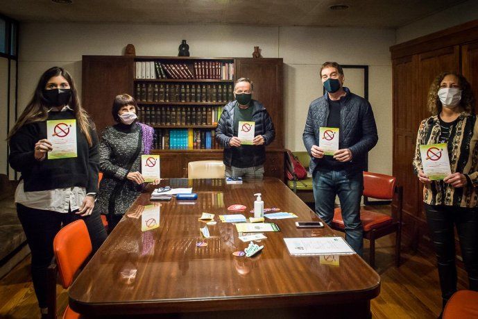 El vicejefe de Gobierno porteño visitó la sede de la Unión Antitabáquica Argentina (UATA). 