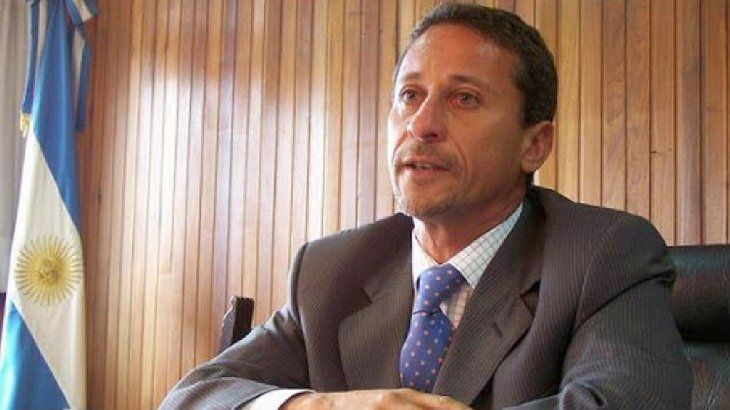 El juez federal Raúl Daniel Bejas se recibió de abogado en la Universidad del Norte Santo Tomás de Aquino, en 1980. 