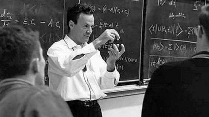 Richard Feynman, ganador del Premio Nobel de física en 1965, junto con Shin-Ichio Tomonaga y Julian Schwinger.