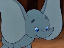 Dumbo será uno de los títulos que llevará la advertencia.