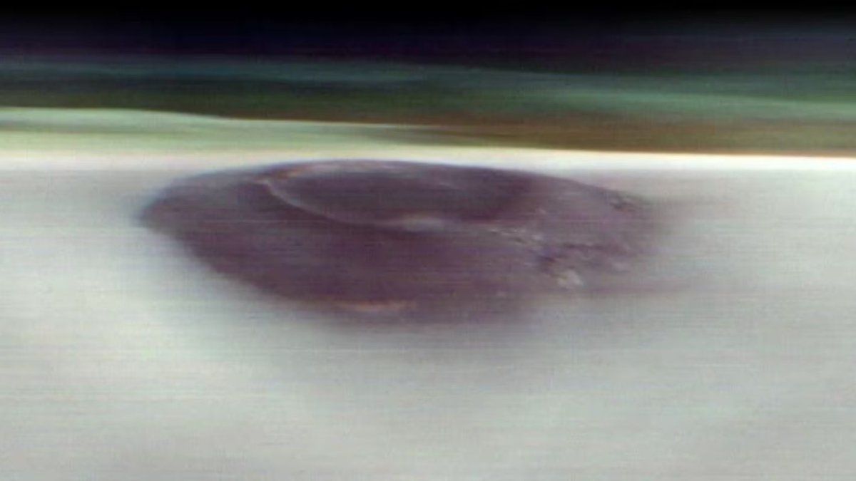 NASA Photography Mars and discovers a mysterious structure