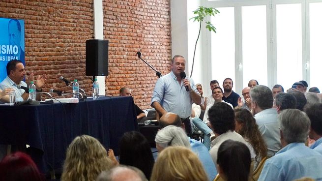 Álvaro Delgado cuestionó la falta de un plan de seguridad de parte del gobierno.