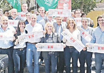 Julio Cobos, por el frente Cambiemos, buscará convertirse en senador nacional por la provincia de Mendoza.