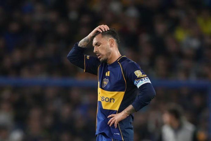Paredes se desgarró en la eliminación de Boca ante Universidad Católica.