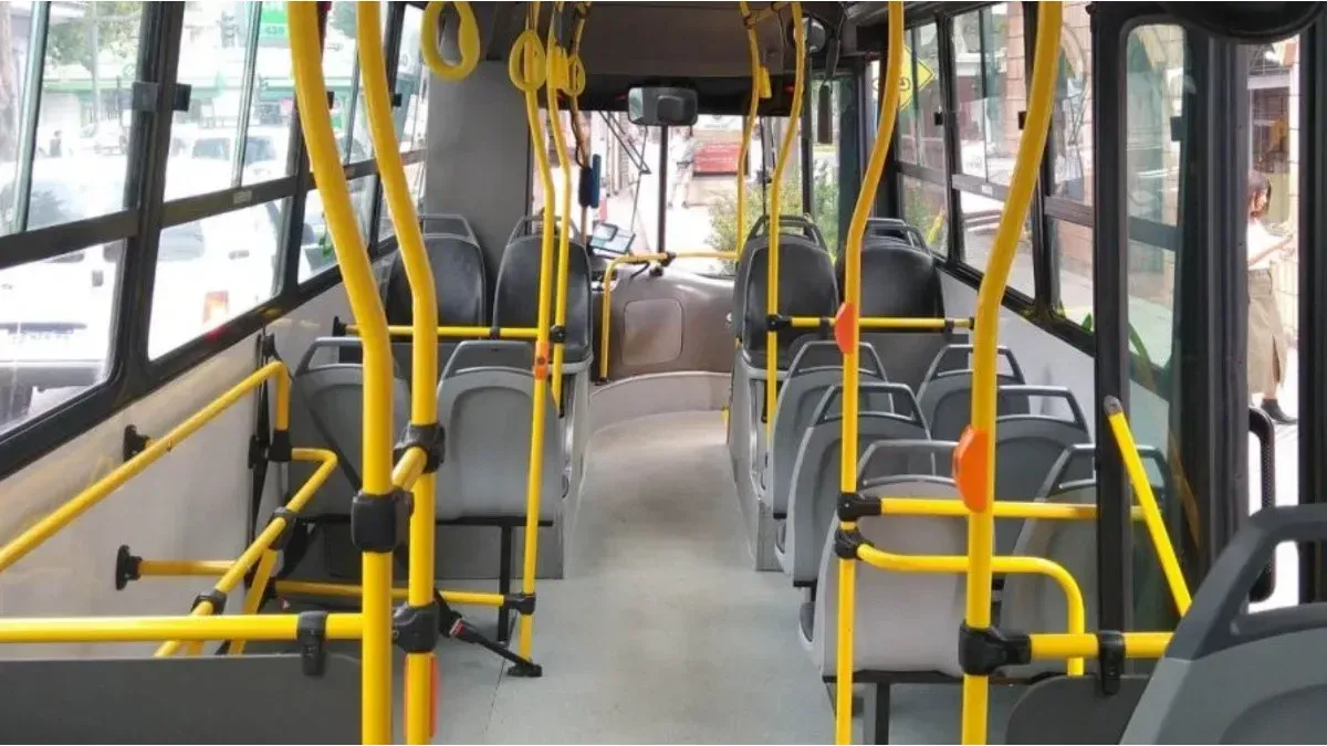 Paro de colectivos: una línea clave del AMBA no funciona y afecta a miles de pasajeros