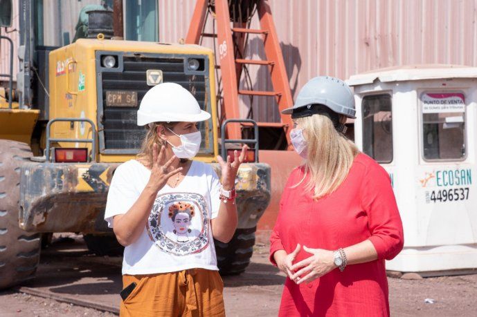 Diputados nacionales visitaron el puerto de San Nicolás.