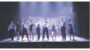 ámbito.com | A diferencia de las  que se vieron en el resto del mundo, la puesta de la versión local de “Smokey Joe’s Cafe” es despojada. Su fuerte está en  las brillantes voces de los nueve intérpretes.