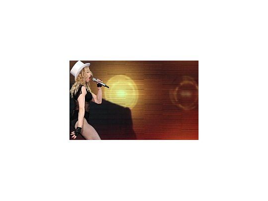 Madonna habría pagado hasta las sesiones de grabación.