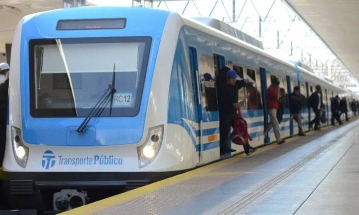 Los trenes subieron 40% este lunes 16 de septiembre.