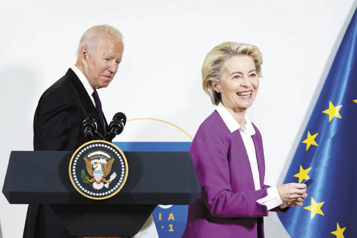 El presidente estadounidense, Joe Biden, y la titular de la Comisión Europea, Ursula von der Leyen.