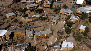 Más de 34.500 familias quedaron en la calle en un año en Chile.