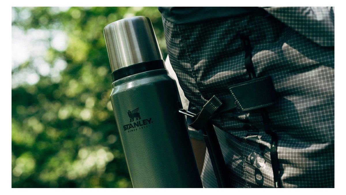 Este SUPERMERCADO ofrece TERMOS PREMIUM con REBAJAS de hasta el 30%, perfectos para el verano