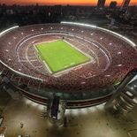 La dirigencia de River cerro un acuerdo estratégico integral por u$s 110.000.000 para la explotación comercial del Estadio Monumental. La dirigencia de River cerro un acuerdo estratégico integral por u$s 110.000.000 para la explotación comercial del Estadio Monumental.