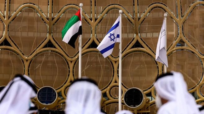 El comercio entre Emiratos e Israel superará los 2.000 millones de dólares en 2022, y aumentará a unos 5.000 millones en cinco años.