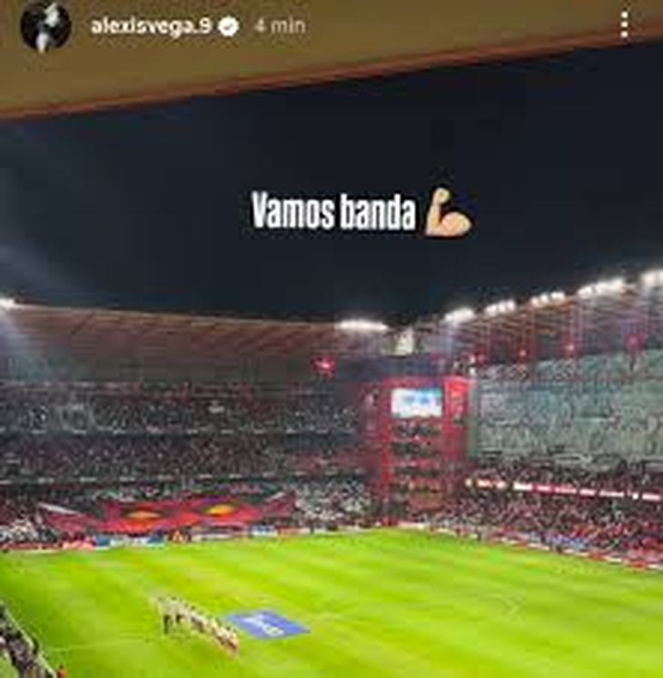 El posteo de Alexis Vega apoyando a sus compañeros del Toluca en la victoria ante Santos Laguna. El posteo de Alexis Vega apoyando a sus compañeros del Toluca en la victoria ante Santos Laguna.