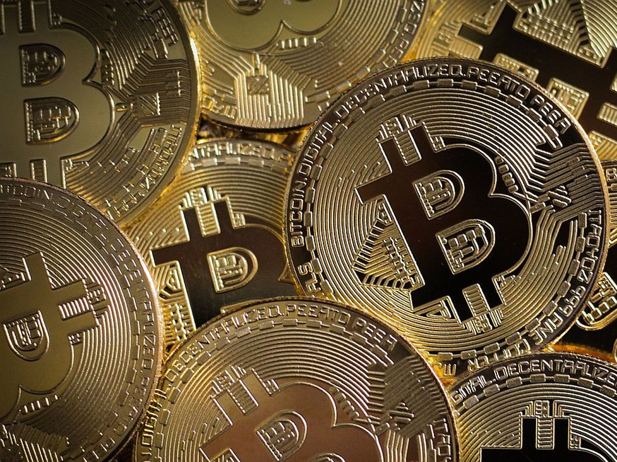 Como comprar usando bitcoins to dollars best crypto trade indicators