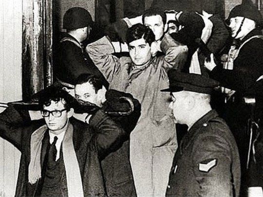 Se cumplen 55 años de la Noche de los bastones largos.