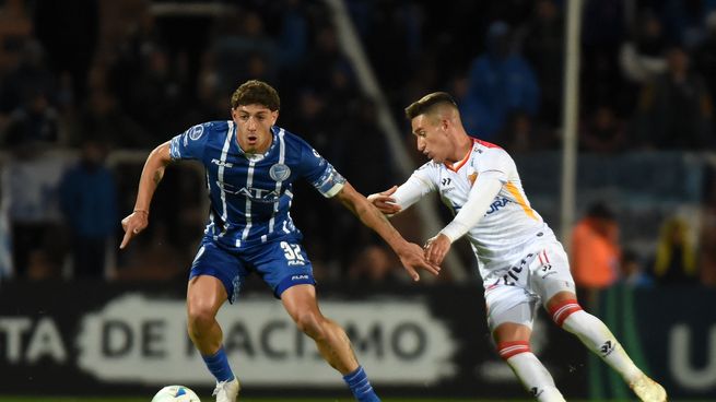 Godoy Cruz empató de local y se metió en octavos de la Sudamericana.