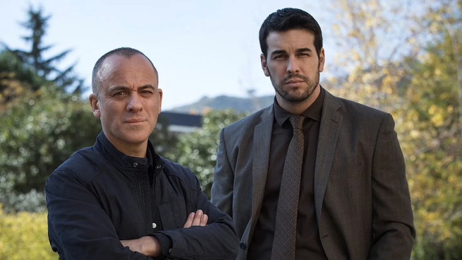 Javier Gutiérrez y Mario Casas protagonizan Hogar, disponible en Netflix.