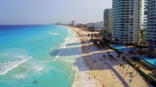 Cancún.