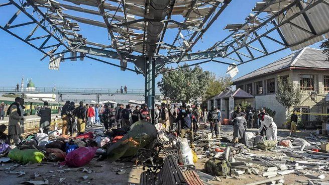 El atentado suicida fue reivindicado por un grupo separatista baluchi.&nbsp;