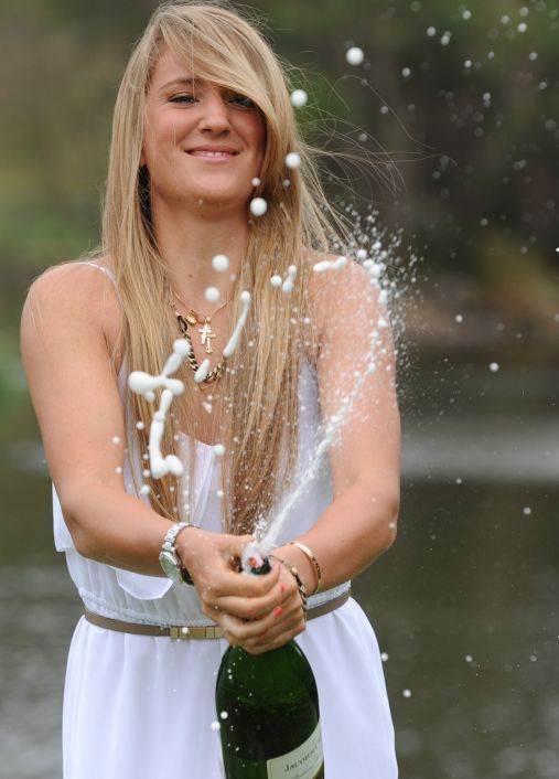 Victoria Azarenka descorchó en las calles de Melbourne.