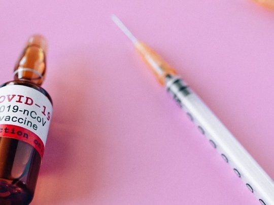 La farmacéutica Pfizer espera desplegar rápidamente su vacuna contra el Covid-19 en América Latina﻿.
