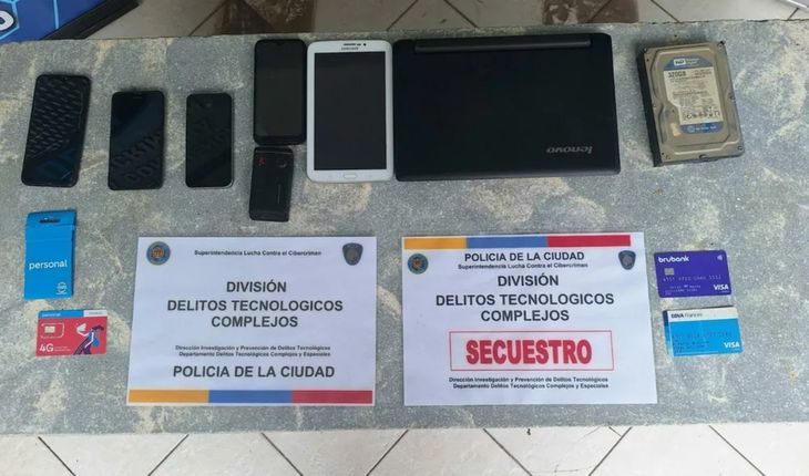 Los objetos encontrados en los allanamientos. Los objetos encontrados en los allanamientos.