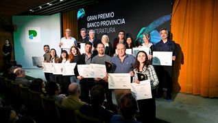 el cuento oficinas gano el gran premio banco provincia de literatura 2025