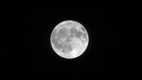La Luna llena en Tauro invita a revisar las dinámicas que se sostienen por costumbre o miedo al cambio.