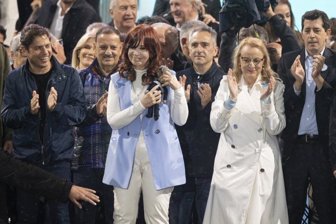 Otros tiempos. La interna entre Cristina Kirchner y Axel Kicillof impacta directamente sobre el futuro de las elecciones en la Provincia. Otros tiempos. La interna entre Cristina Kirchner y Axel Kicillof impacta directamente sobre el futuro de las elecciones en la Provincia.