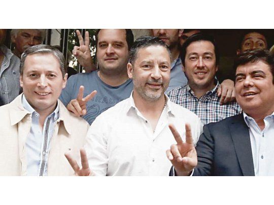 Peronismo renovado. Fernando Gray (Esteban Echeverría) y Gustavo Menéndez (Merlo) ejercerán la presidencia rotativa del PJ bonaerense. Cedió Espinoza y hubo unidad.