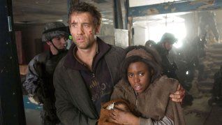 La obra muestra una realidad que pone a la especie humana cerca de la extinsión.