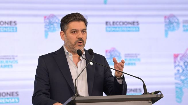 Carlos Bianco le exigió al Gobierno nacional el pago de fondos faltantes.