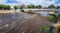 Un hombre se arrojó al río en Villa Carlos Paz y no regresó.&nbsp;