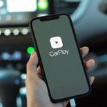CarPlay permitirá integrar IA de terceros, aunque Siri seguirá teniendo prioridad . CarPlay permitirá integrar IA de terceros, aunque Siri seguirá teniendo prioridad .