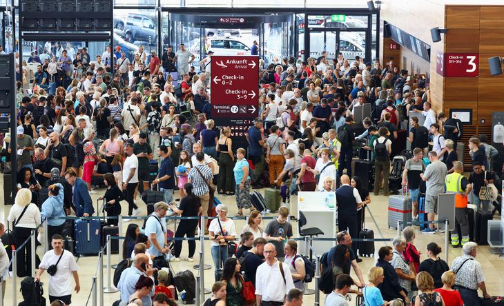 El apagón informático generó demoras en el aeropuerto de Berlín.