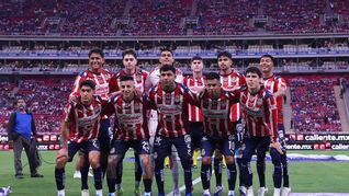 Chivas se vería seriamente disminuido si, en el tramo final del Clausura y en la Liguilla, como se supone, debe dejar ir a la selección a cinco elementos. Chivas se vería seriamente disminuido si, en el tramo final del Clausura y en la Liguilla, como se supone, debe dejar ir a la selección a cinco elementos.