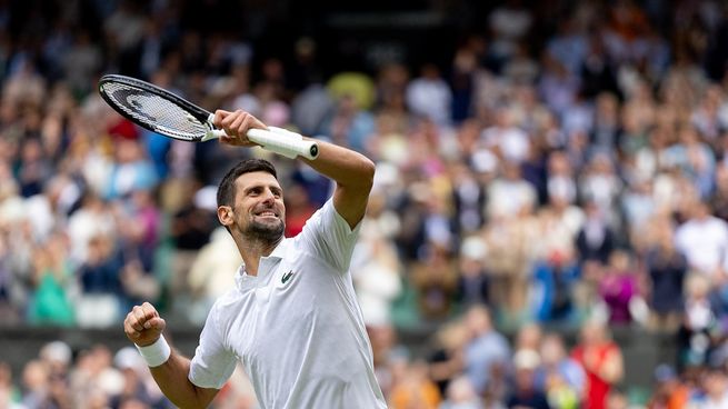 Djokovic está en semifinales de Wimbledon por quinto año consecutivo.